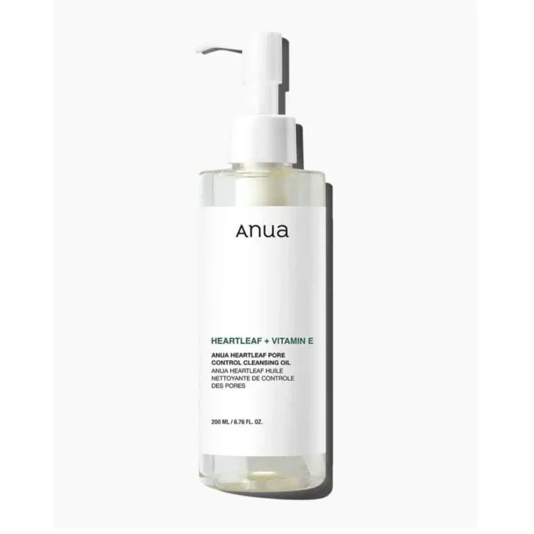 Anua Heartleaf Pore Control Cleansing Oil